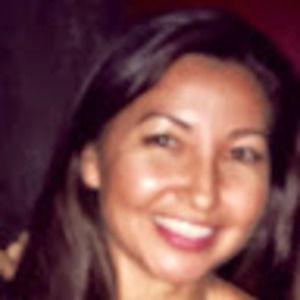 Meet your Posher, Dina